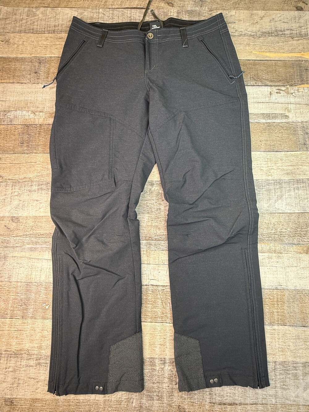 KUHL Klash Pants Womens 14 Short Gray Lightweight Performance Hiking Travel $150